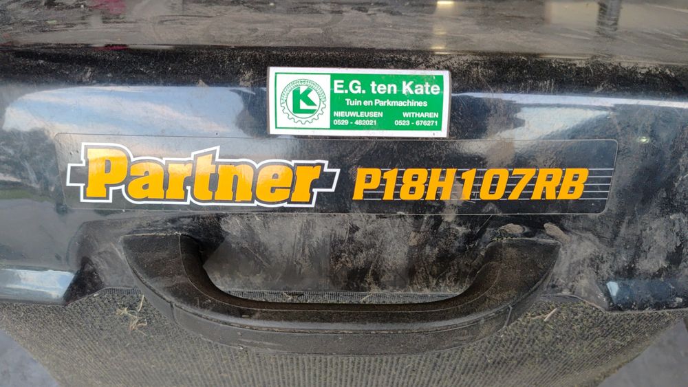 Kosiarka partner