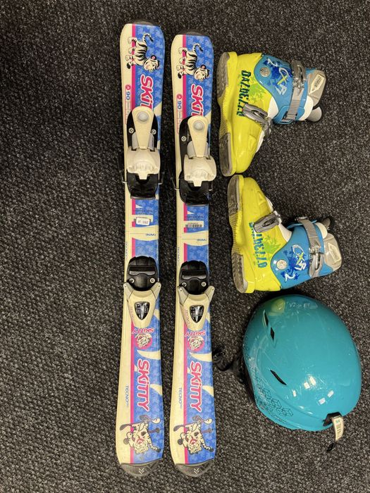 Zestaw Narty Junior TecnoPro 90cm + Buty Dalbello 20cm + Kask Bolle