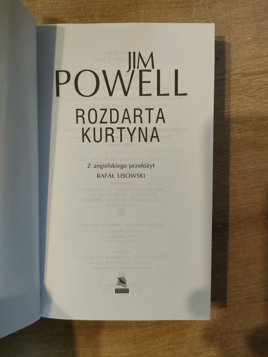 Rozdarta kurtyna książka