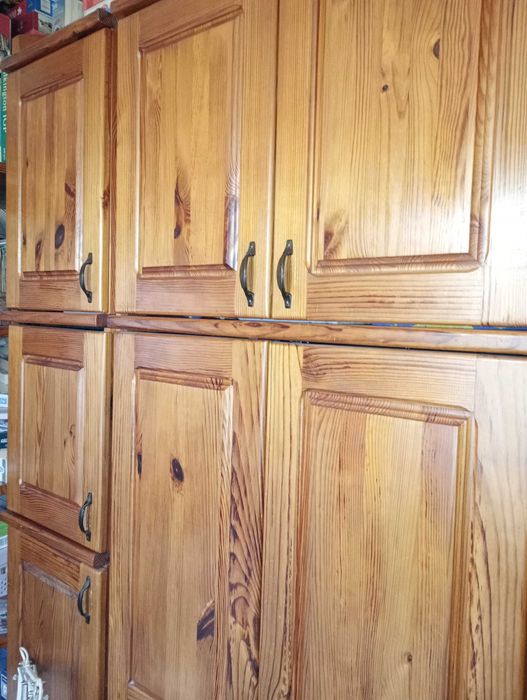 Sprzedam technologiczny komplet maszyn stolarskich.