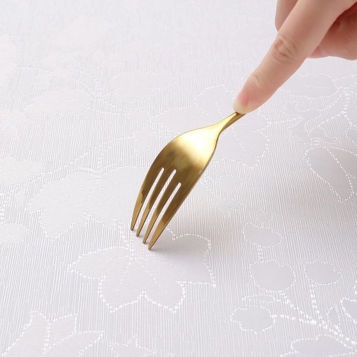 Smiry Obrus Wodoodporny Zmywalny 140 x 140 cm Ozdobny Duży Biały