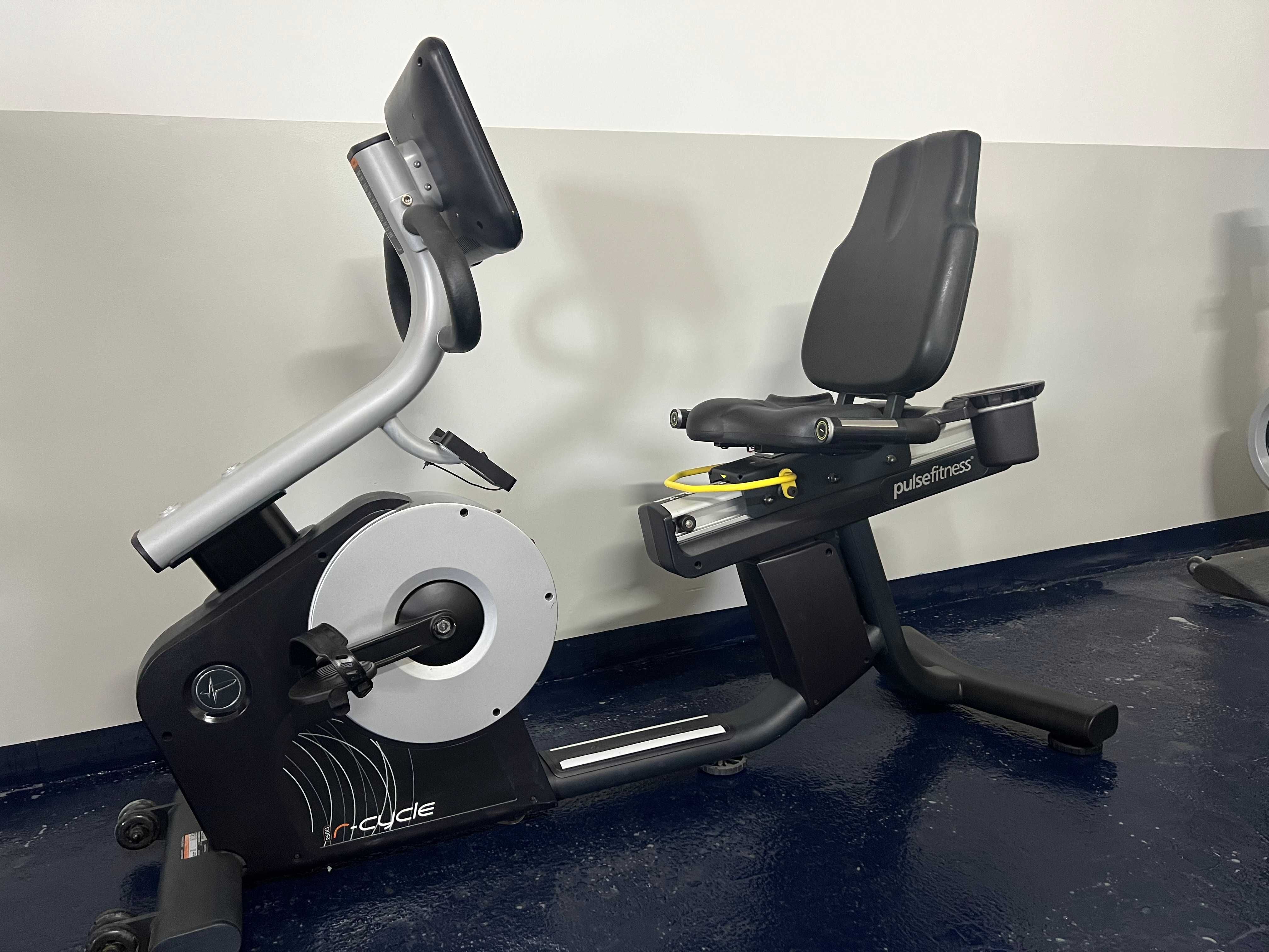 PULSE FITNESS Rower Poziomy 250G R-CYCLE gwarancja 100% sprawny