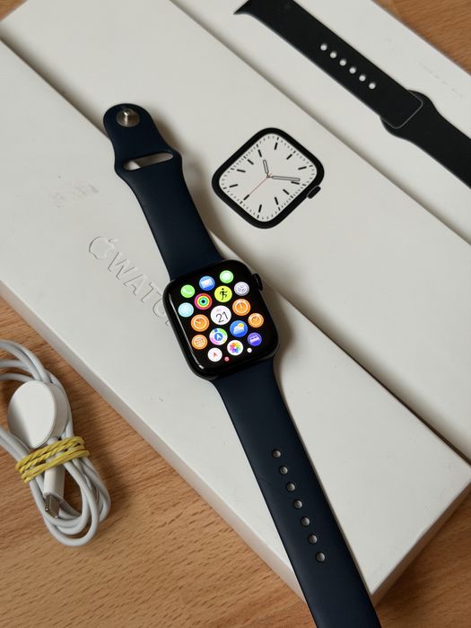 Apple Watch Series 7 45 mm Midnight / Полный Комплект