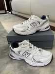 530NB/white DamskieNewBalance530UnisexTrampki rozmiar. 39