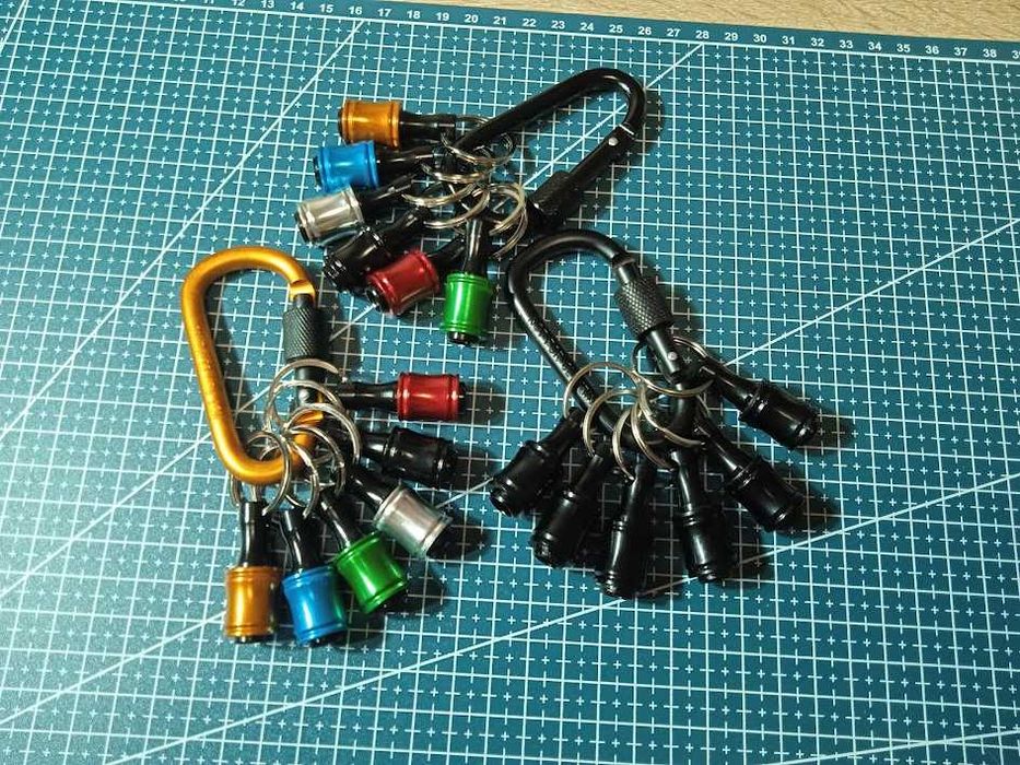 Держатель для бит/тримачь для біт - на карабине