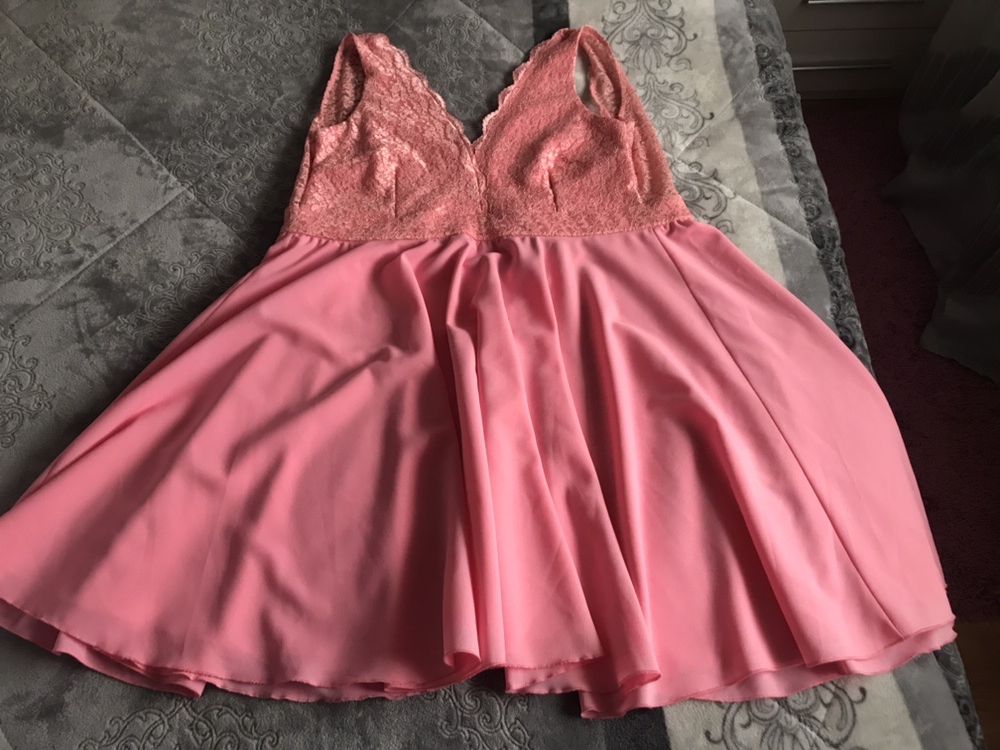 Vestido de gala em bom estado