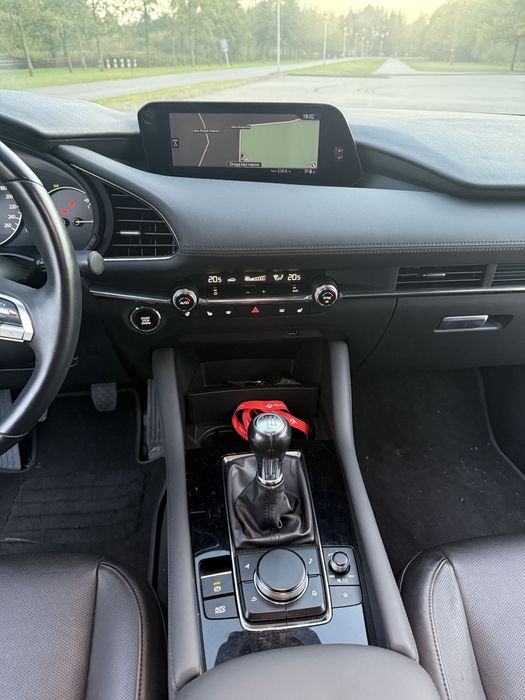Mazda 3 2.0 skyactiv G
