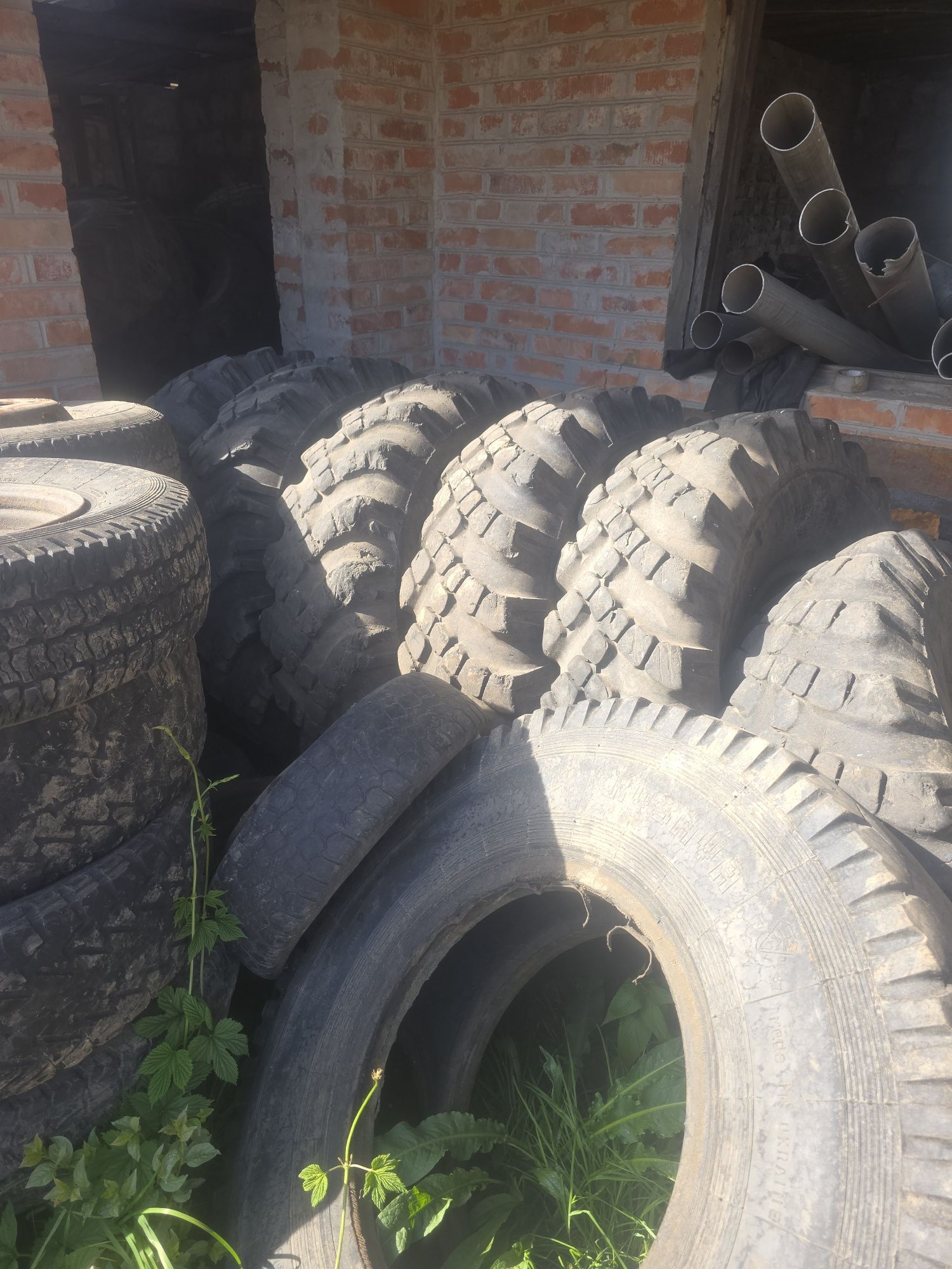 Продам шины газ 66,зил 131,урал,маз,газ 53