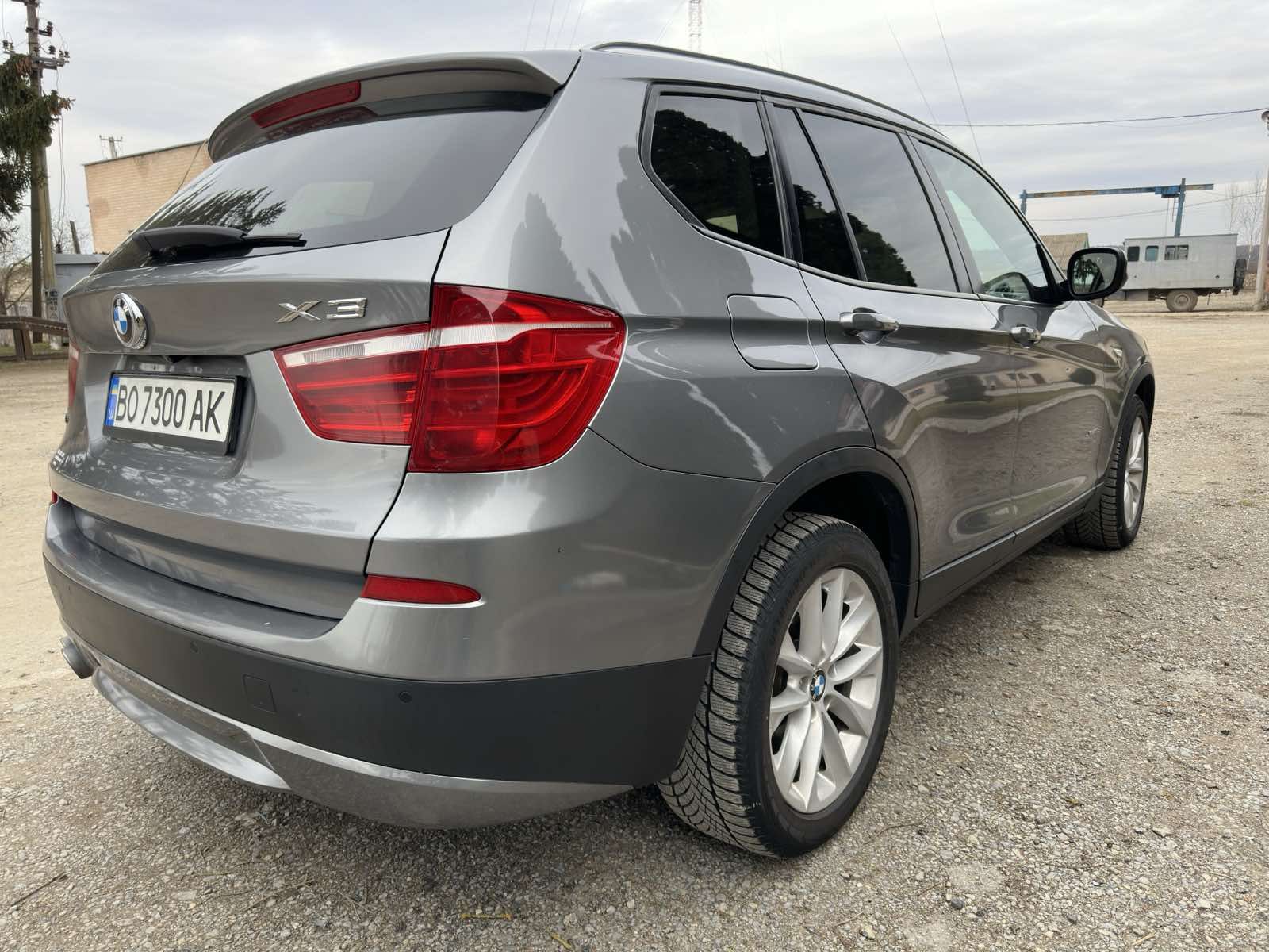 BMW X3 X-DRIVE  2012