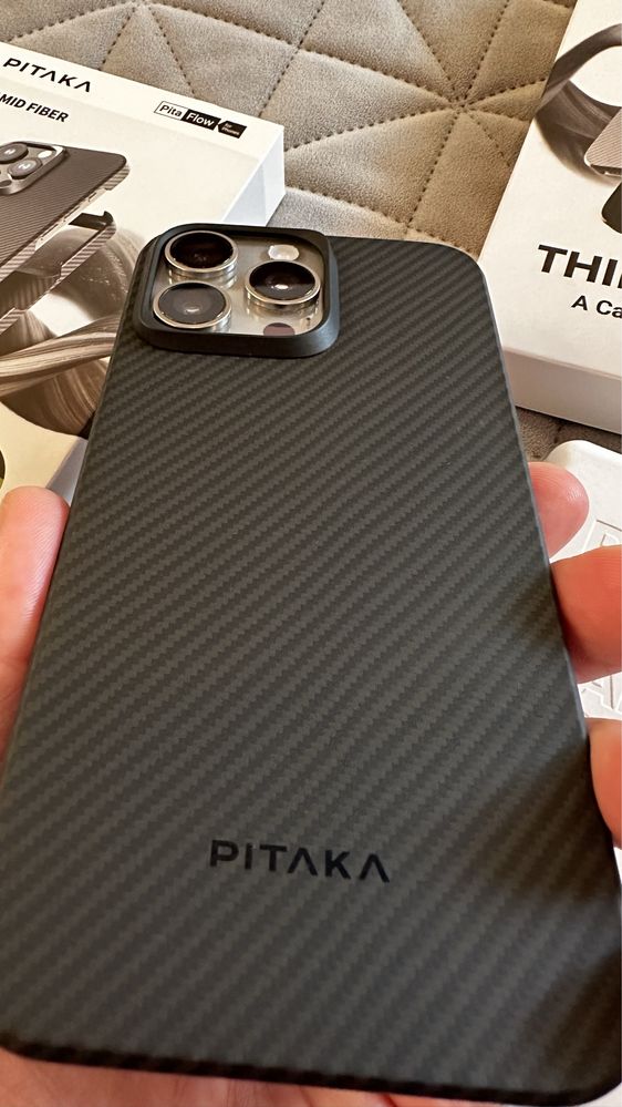 Pitaka MagEZ Case 4 iPhone 15 pro MAX 600D