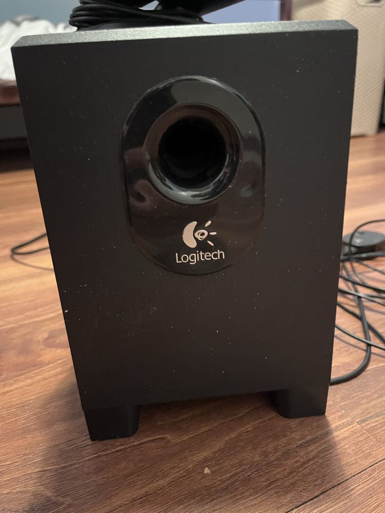 Aktualny Głośniki PC Logitech X-210 2.1 25W RMS subwoofer