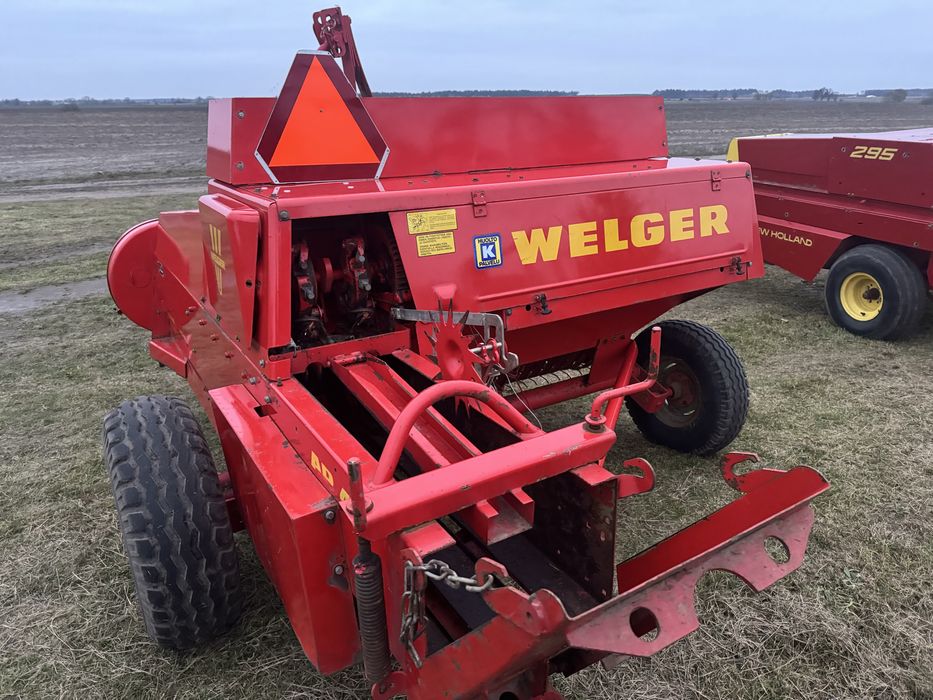 Прес підбирач Пресс-подборщик тюкопрес Велгер WELGER AP42 (AP430-400)