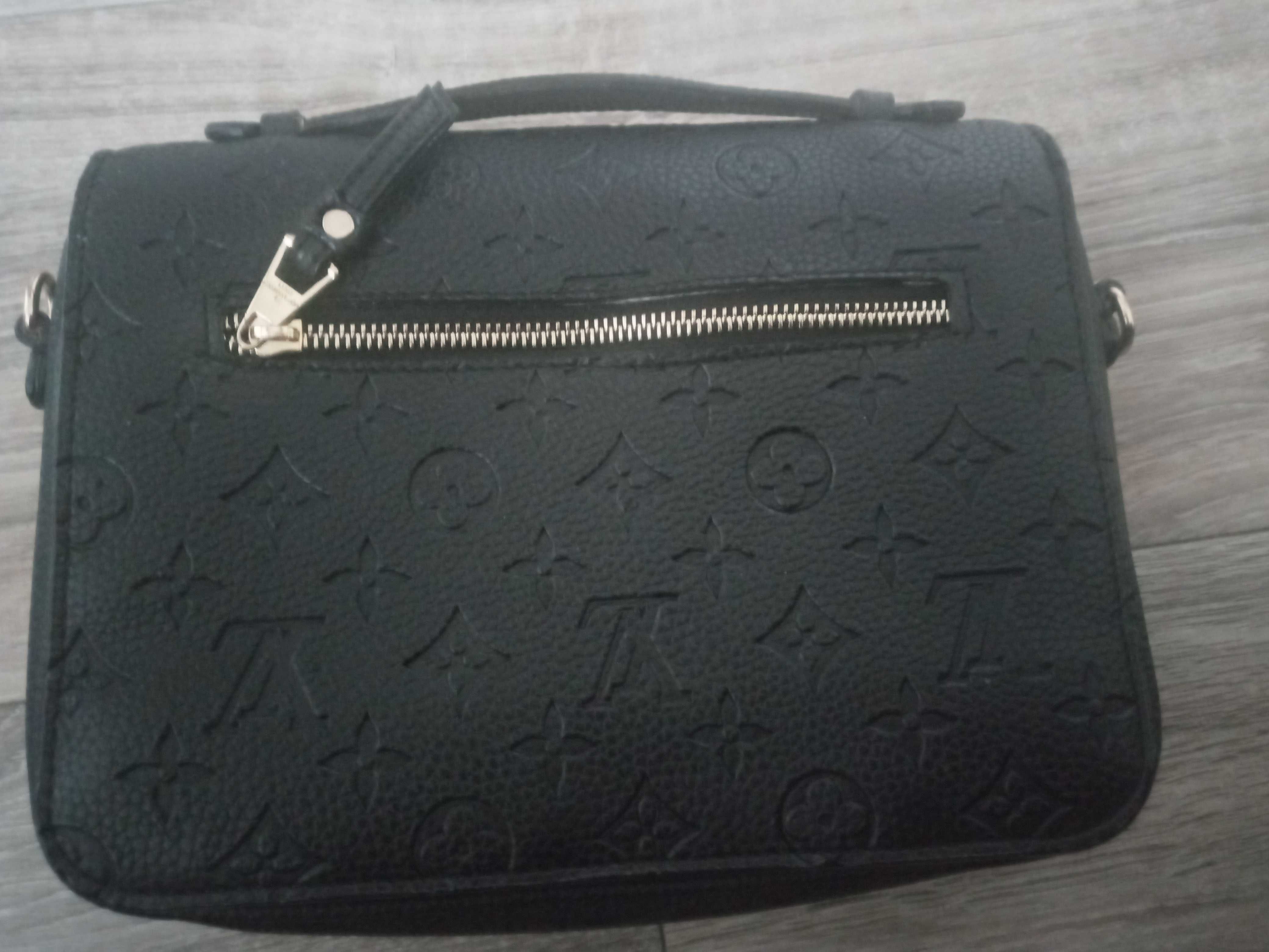 Wyprzedaz sliczna czarna torebka Louis Vuitton