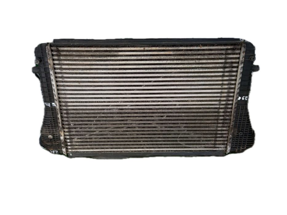 Radiador do intercooler VOLKSWAGEN Golf V (1K1)