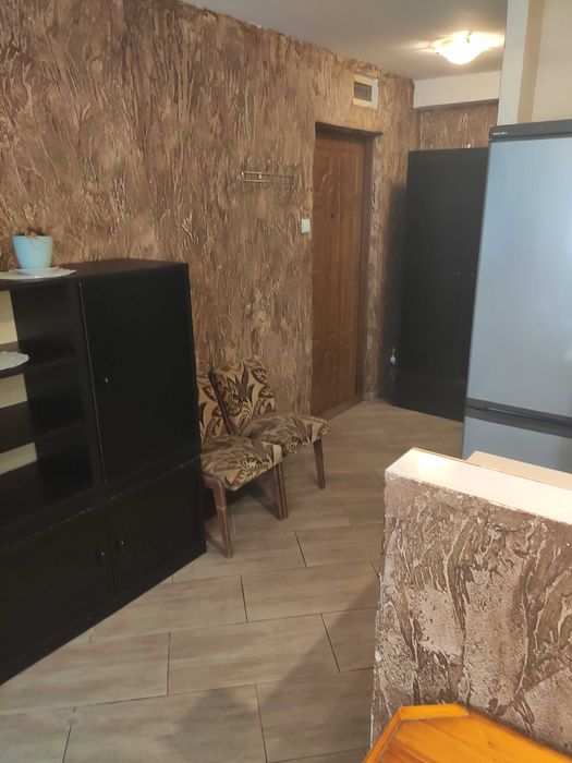 Kawalerka z aneksem kuchennym umeblowane