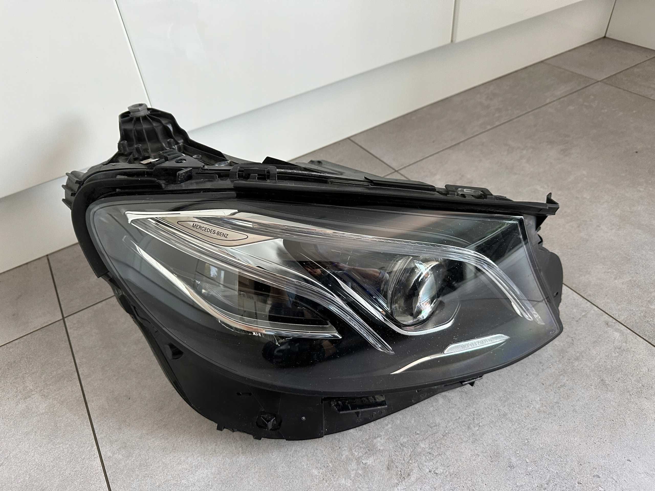 Lampa prawa przód Mercedes e klasa W213 Multibeam