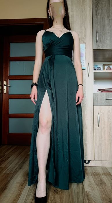 Długa zielona elegancka sukienka NOWA