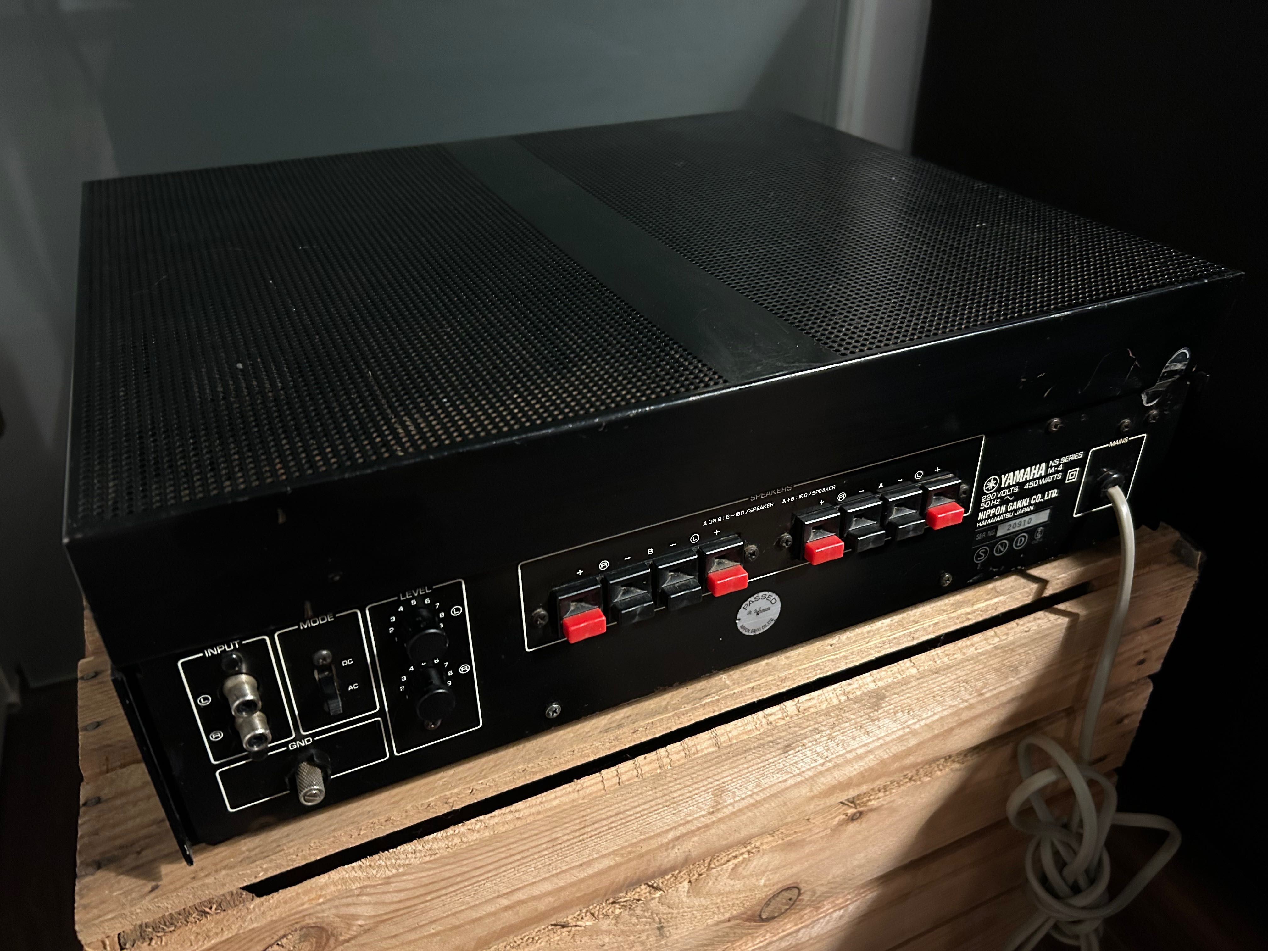 Wzmacniacz Yamaha M-4 vintage stereo