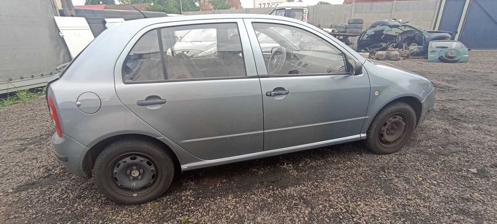 drzwi skoda fabia 1.2 awy lak 9151