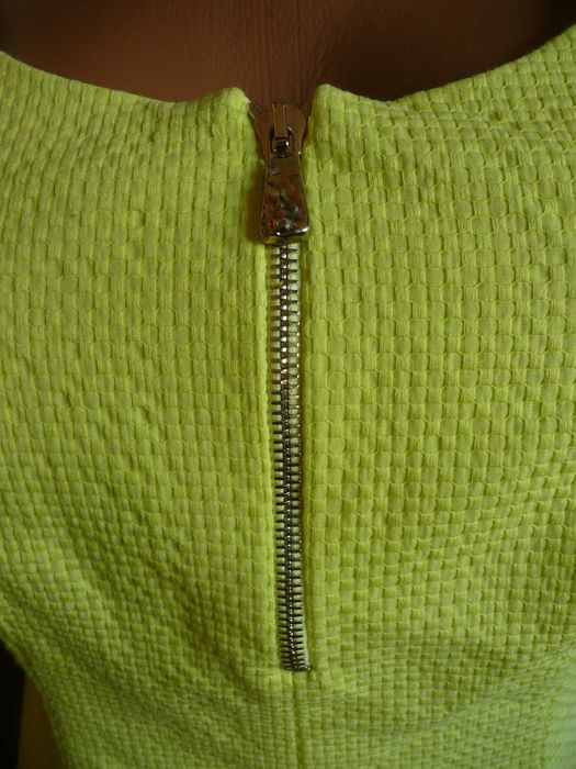 Sukienka Aryton 40 elektryzujący kolor zamek Sexi