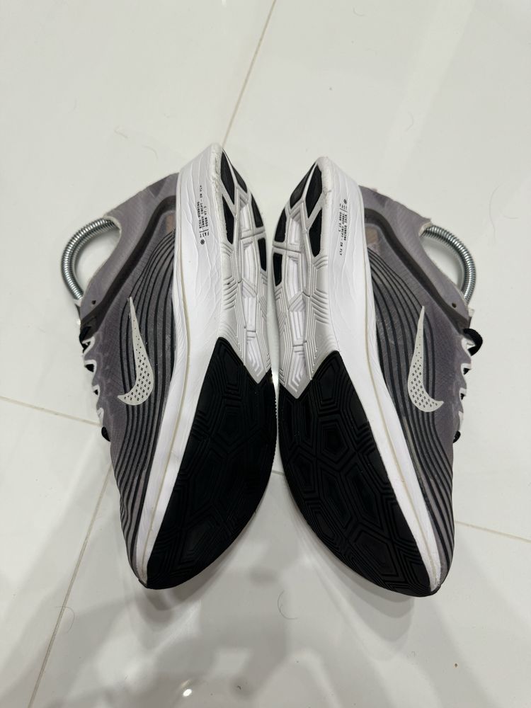 Buty do biegania Nike Zoom Fly SP