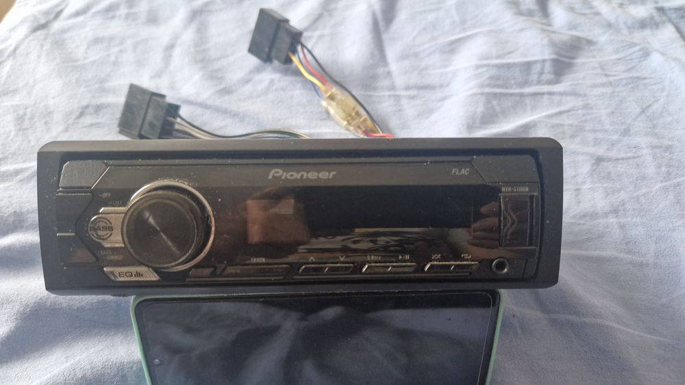 Pioneer MVH-S110UB Орігінал