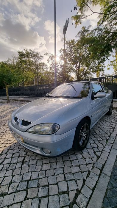 Renault Mégane Coupe 1.4 16V com GPL
