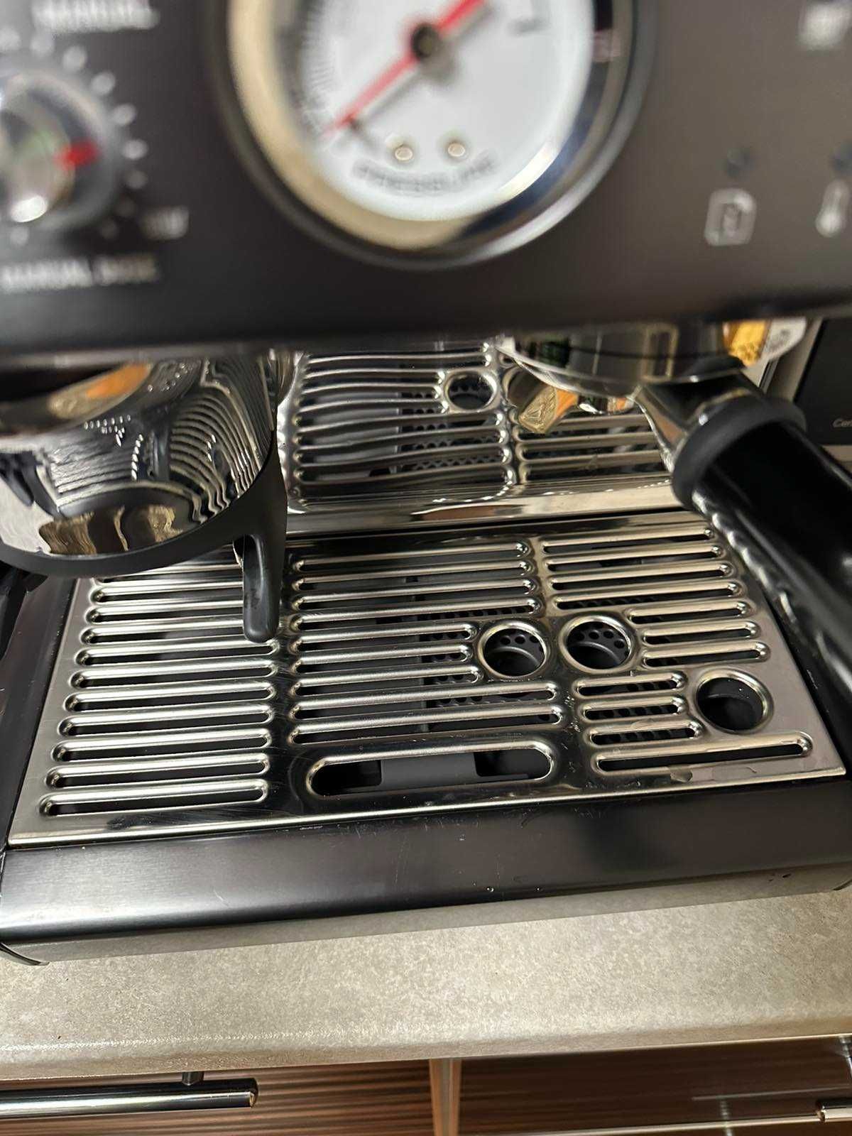 Ріжкова кавоварка еспресо Sage Barista Express SES875BSS НОВА