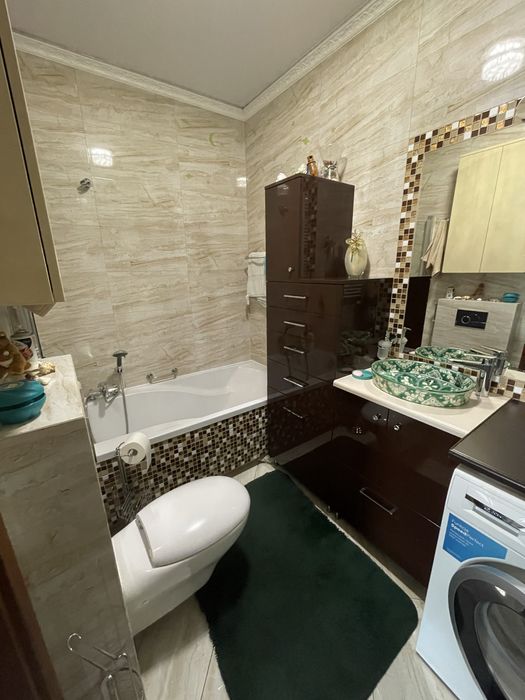 Ostrobramska 126, Praga płd., pokoj bez kaucji dla dziewczyny 1400zł