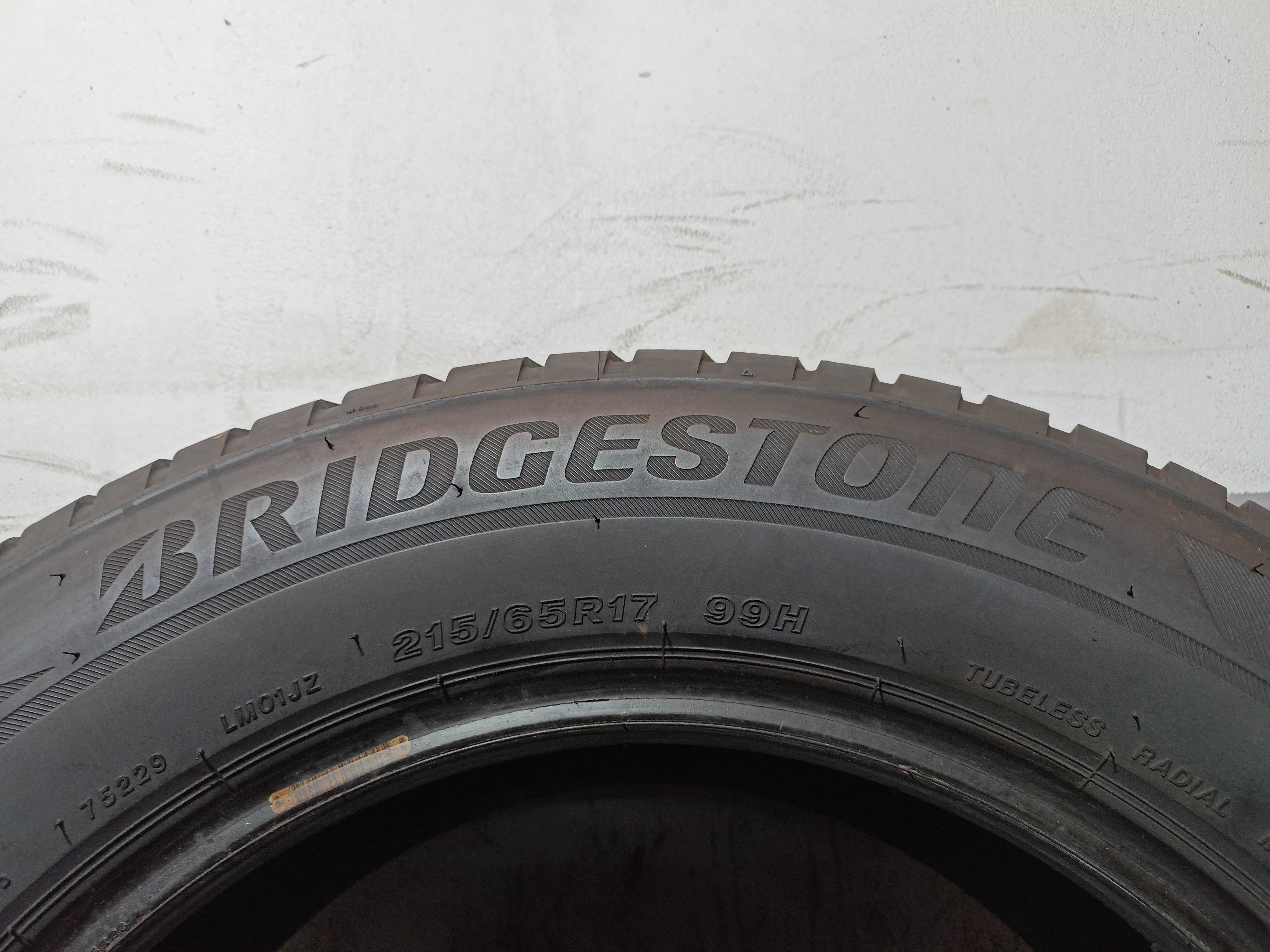 Bridgestone Blizzak LM001 215/65/17 2018rok 99H 7,3mm (3033)