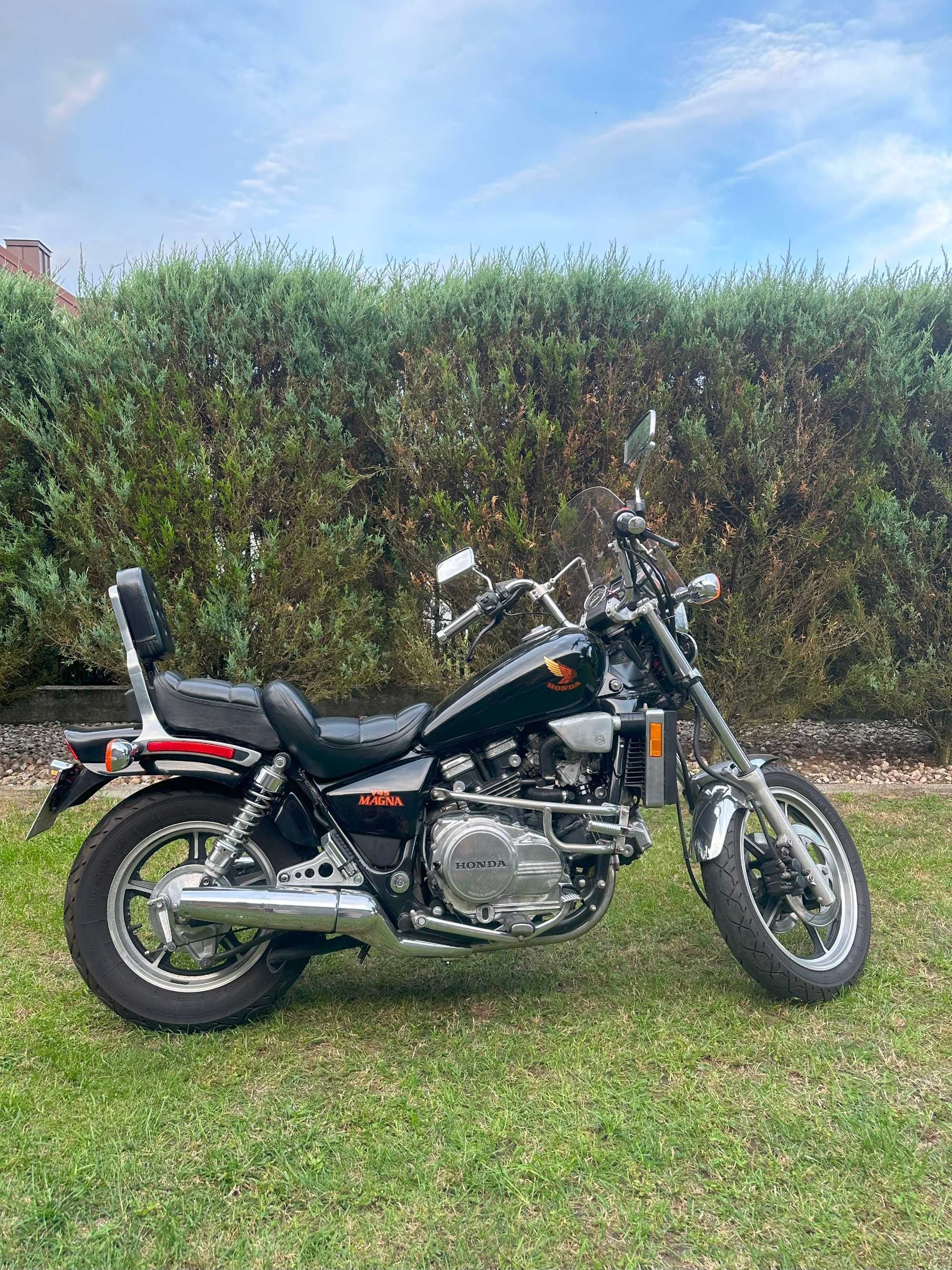 Honda Magna VF750