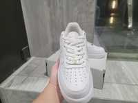 Nike Air Force 1 Low '07 White  Unisex  EU 42