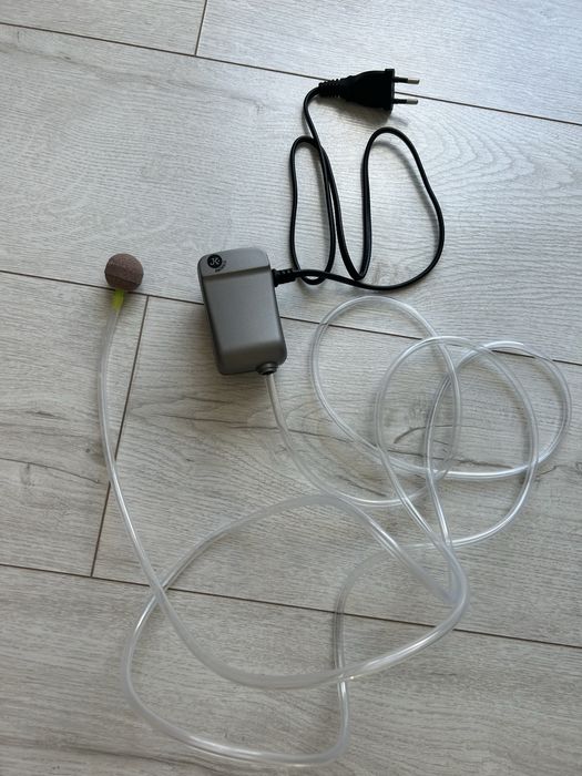 Napowietrzacz do akwarium z kamieniem napowietrzajacym