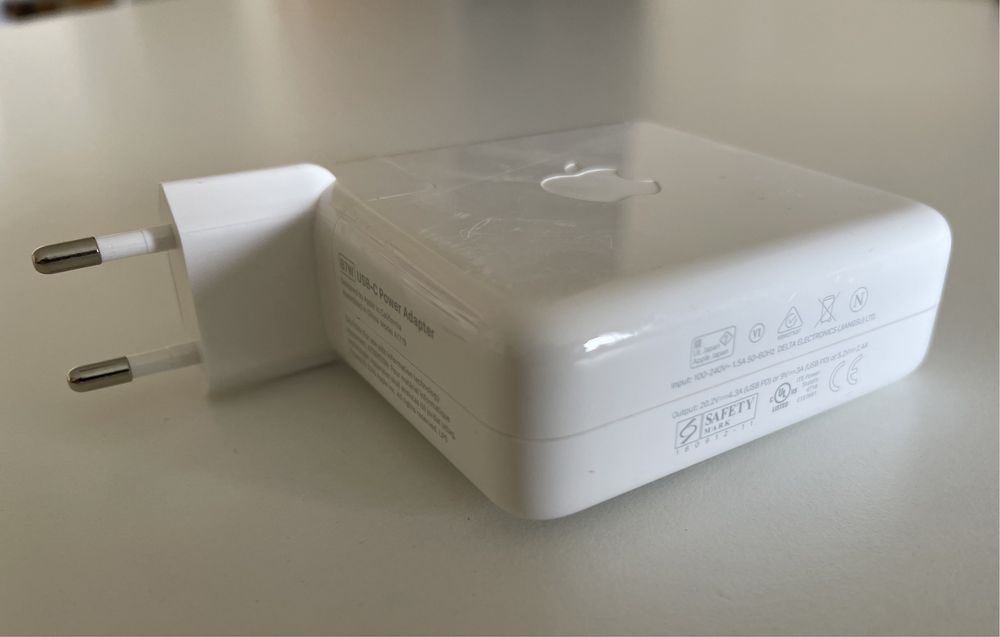 Carregador original Apple Macbook 87w USB-C