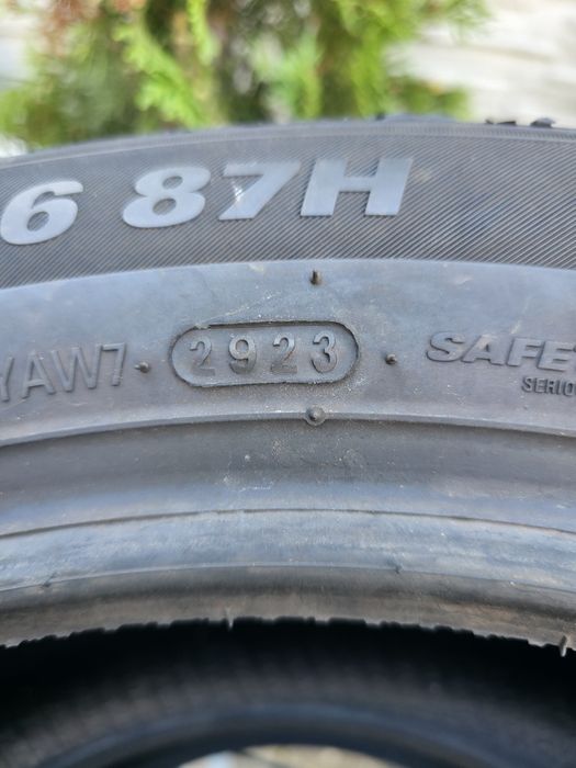 4szt zima 195/55-16 2x Kumho 87H 7.5mm + 2x Bridgestone 87H 7.5mm
