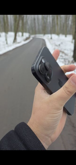 Iphone 16 pro. Європа фізична сімкарта акумулятор 100%