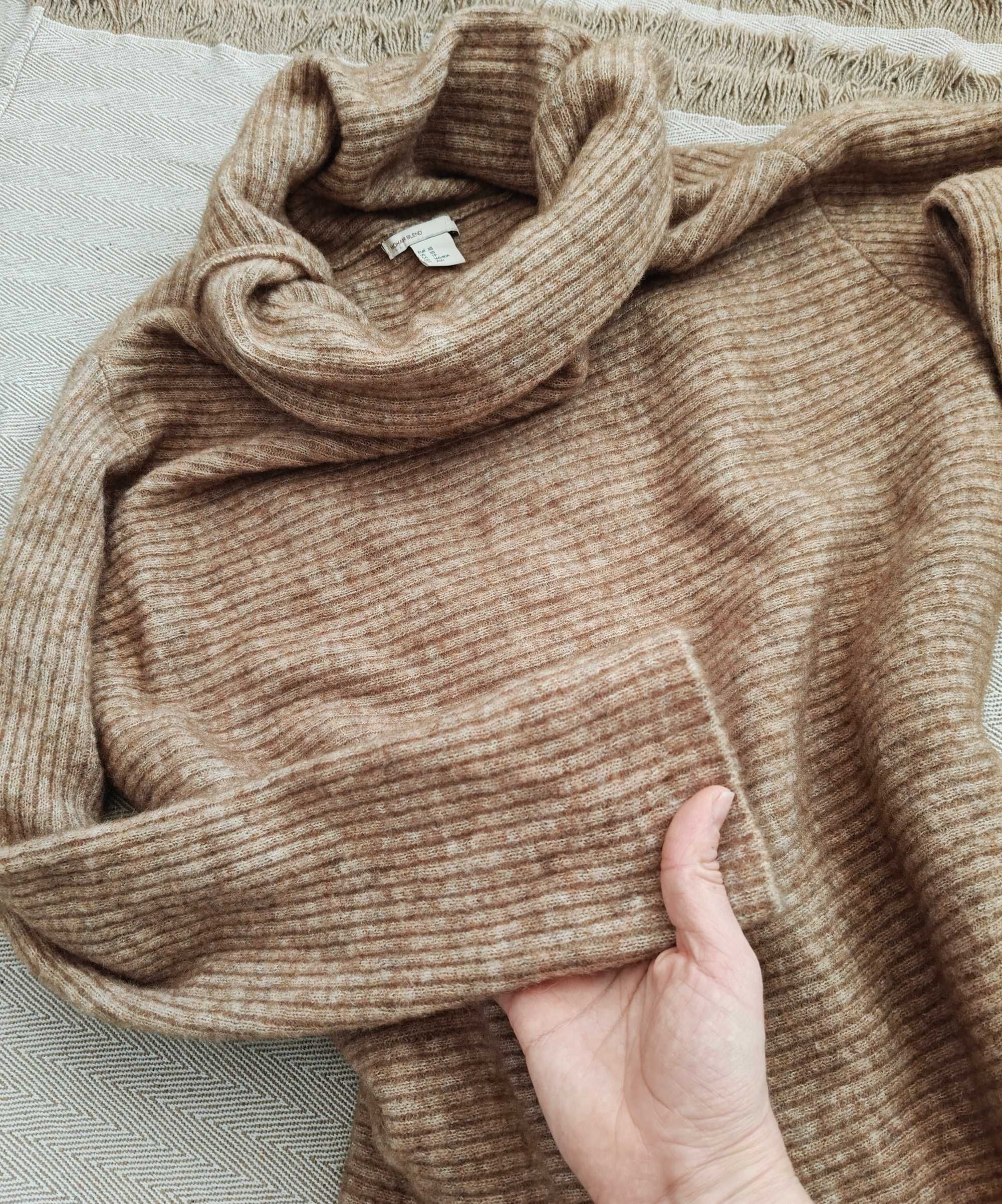 Sweter damski brązowy z golfem H&M Moher ciepły miły długi jesień  M/L