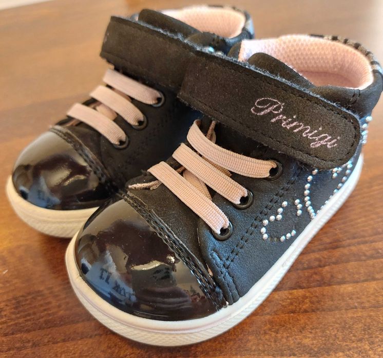 Buty Primigi rozmiar 19 na jesień
