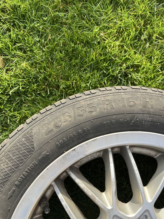 opony zimowe z felgami