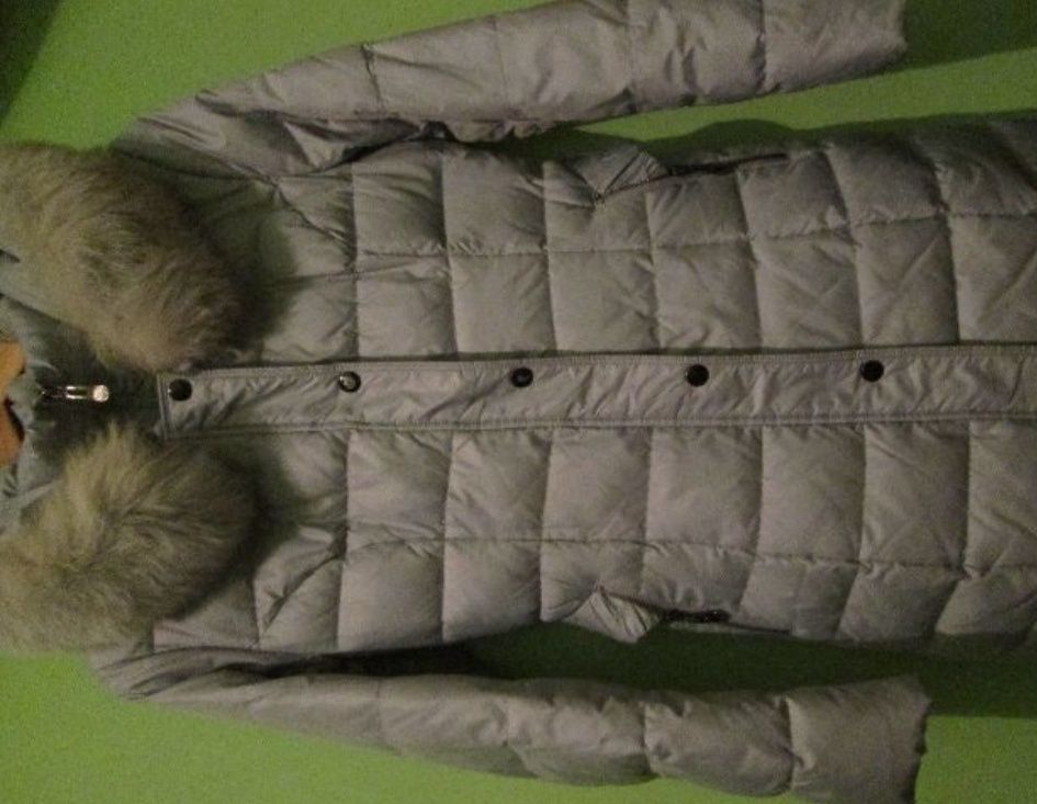 Зимові куртки, шубки, пальта, ціни в описі
