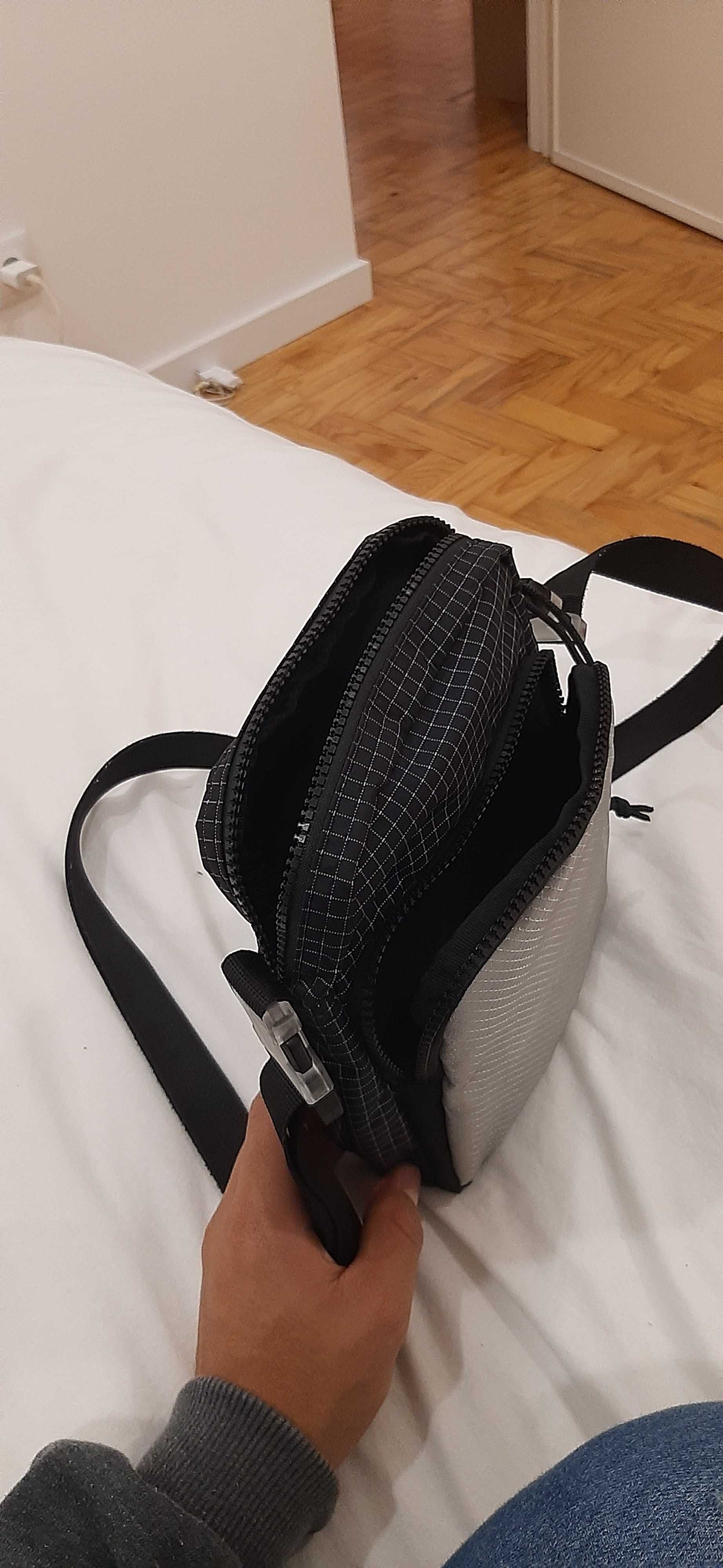 Sholder bag nike