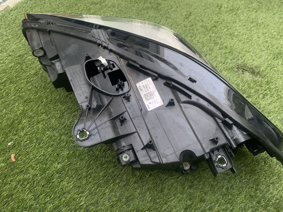 Farol bmw serie 1 2024
