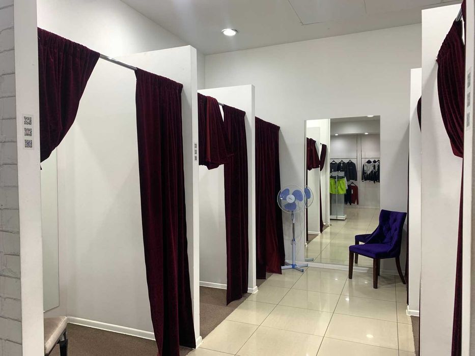 Приміщення під магазин одягу, ТРЦ «Пальміра PLAZA» (15-119-641)