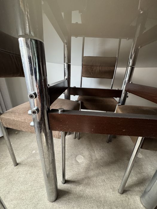 Mesa retrô em metal e vidro e 4 cadeiras