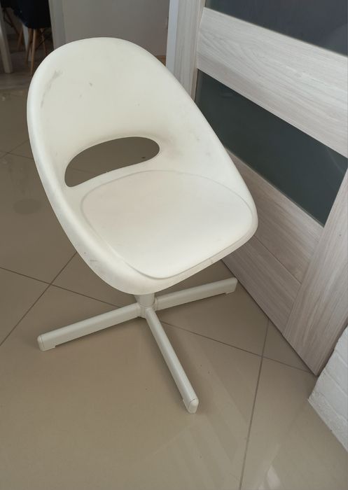 Krzesełko obrotowe do biurka REGULOWANA WYSOKOŚĆ