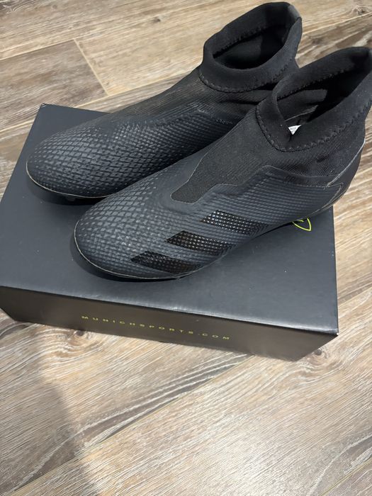 Копи бутси Adidas Predator