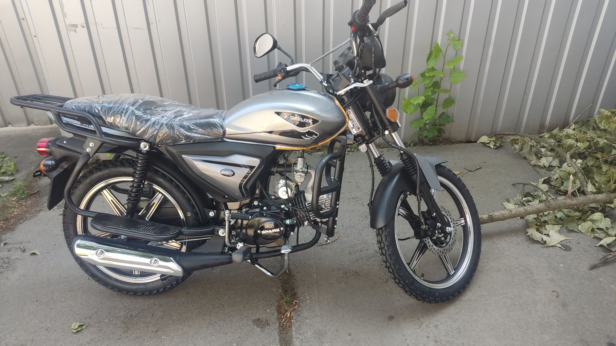 Мотоцикл Спарк Альфа 125сс