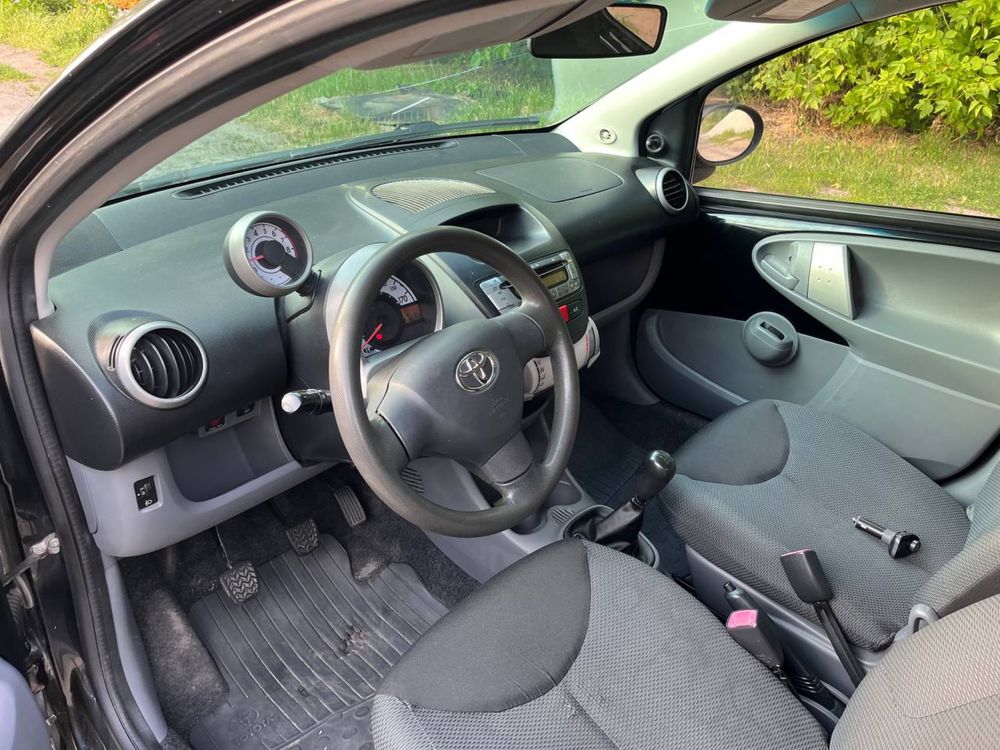 Продам Toyota aygo