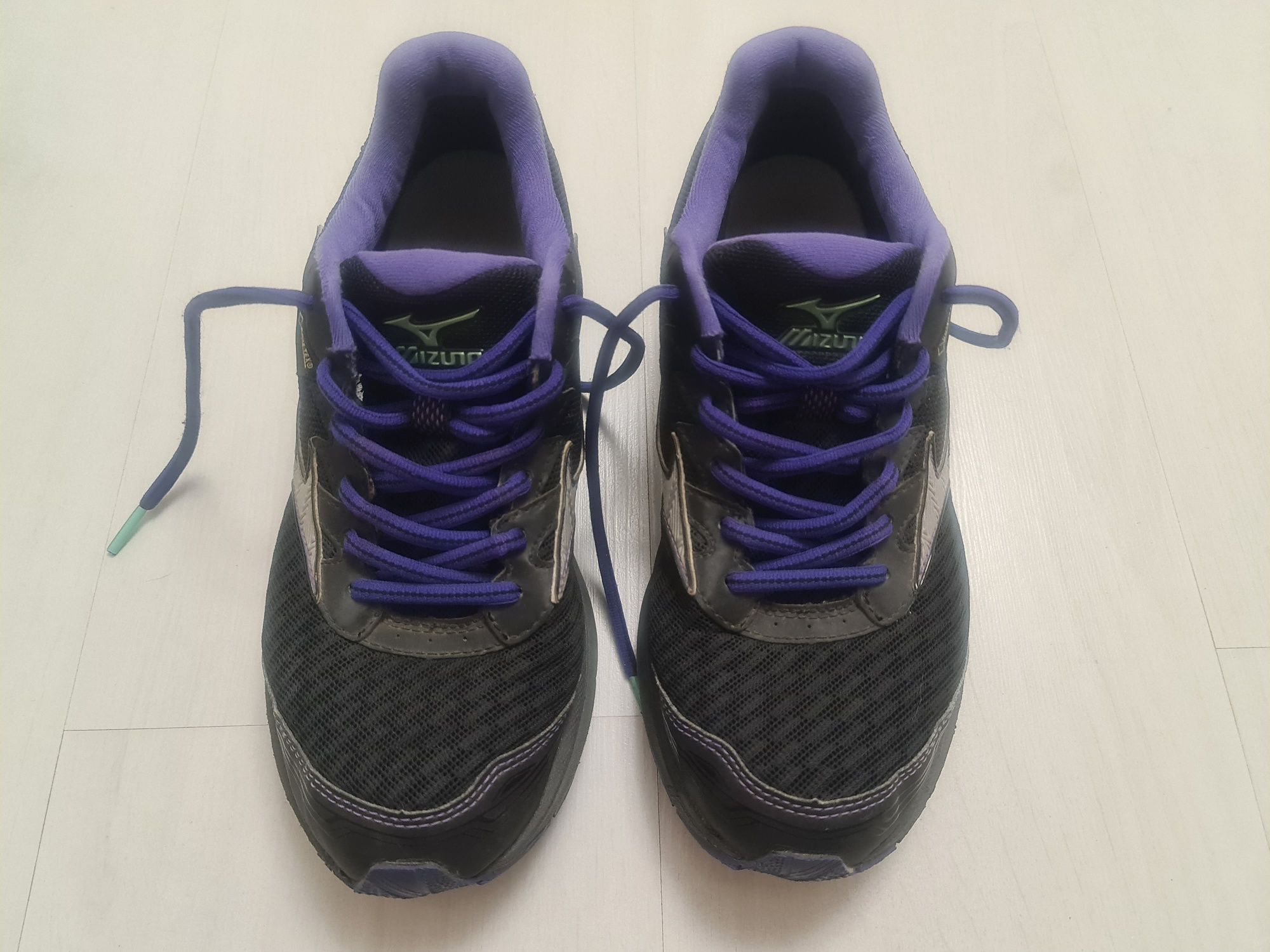 Кроссовки Mizuno G-TX Wave Rider 20 gore-tex p. 39-40 ИДЕАЛ !