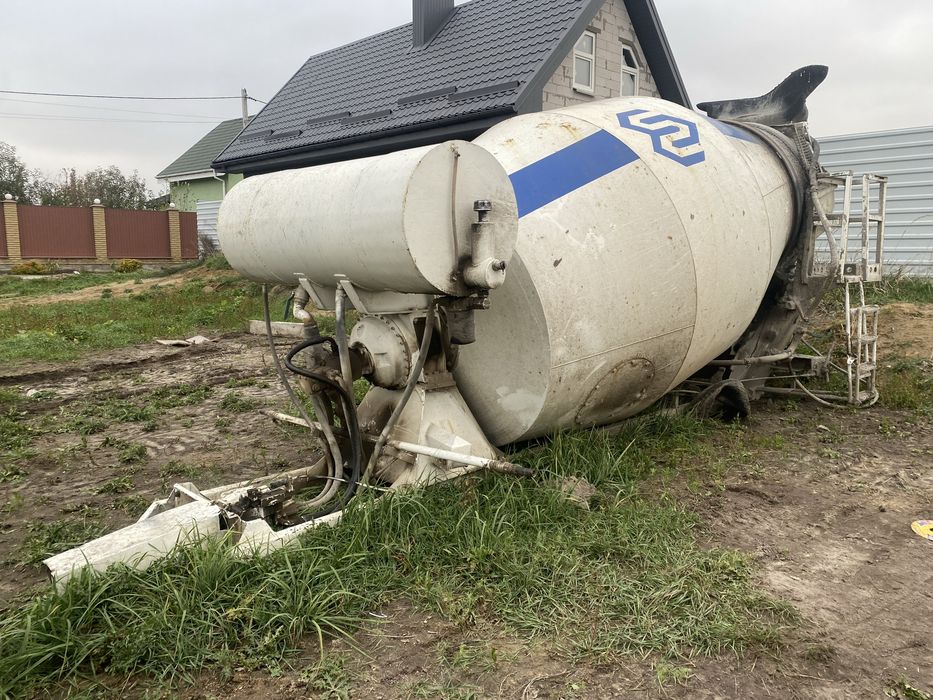 Бочка міксер 7кубів/9кубів